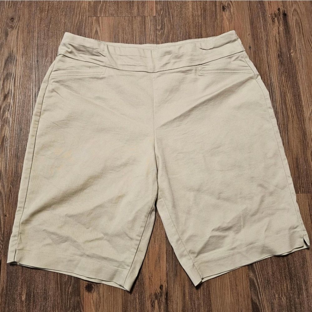 NWOT Khaki Bermuda Shorts